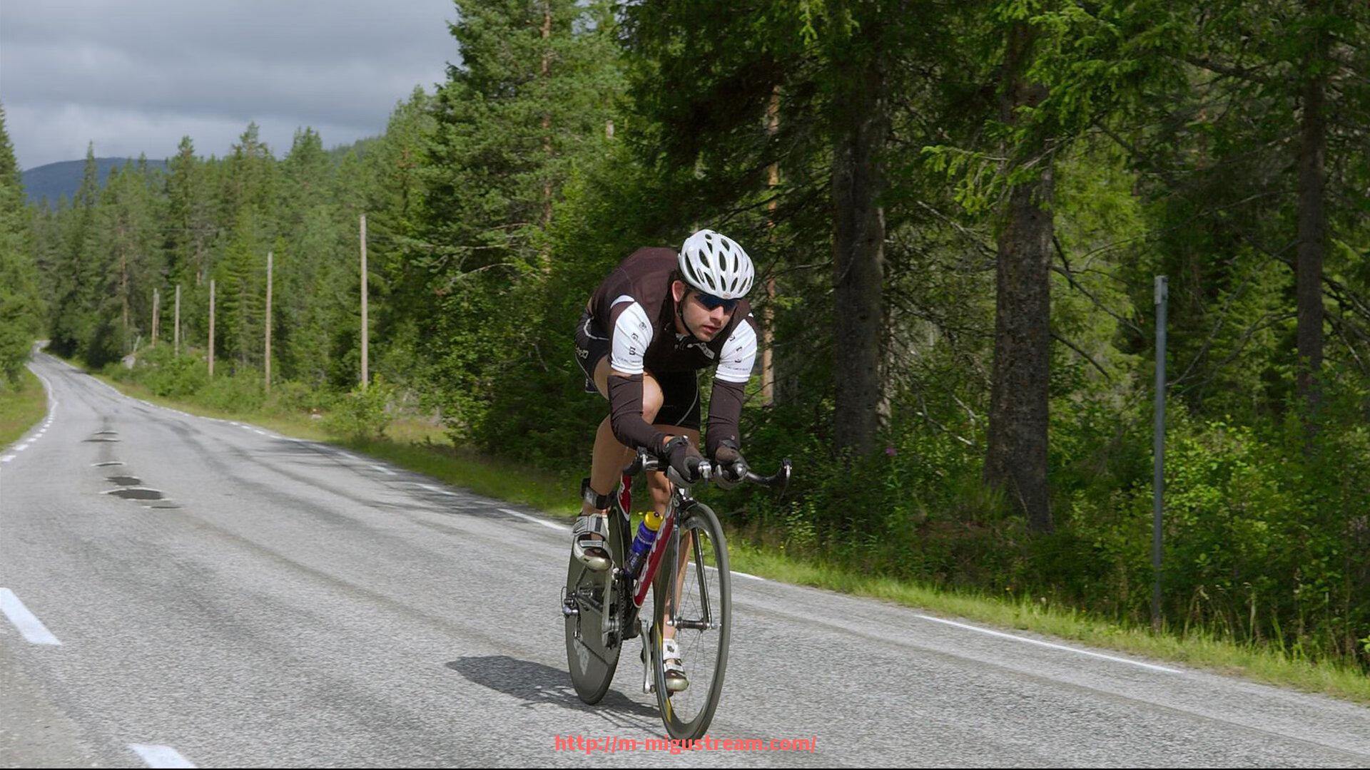 咪咕体育直播-传播热情与信念：世俱杯球迷现场助威宣传活动集锦